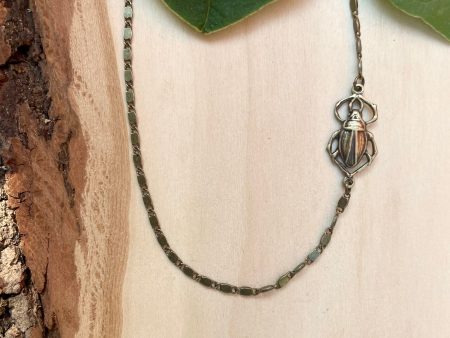 Crawling Beetle Mini Necklace Fashion